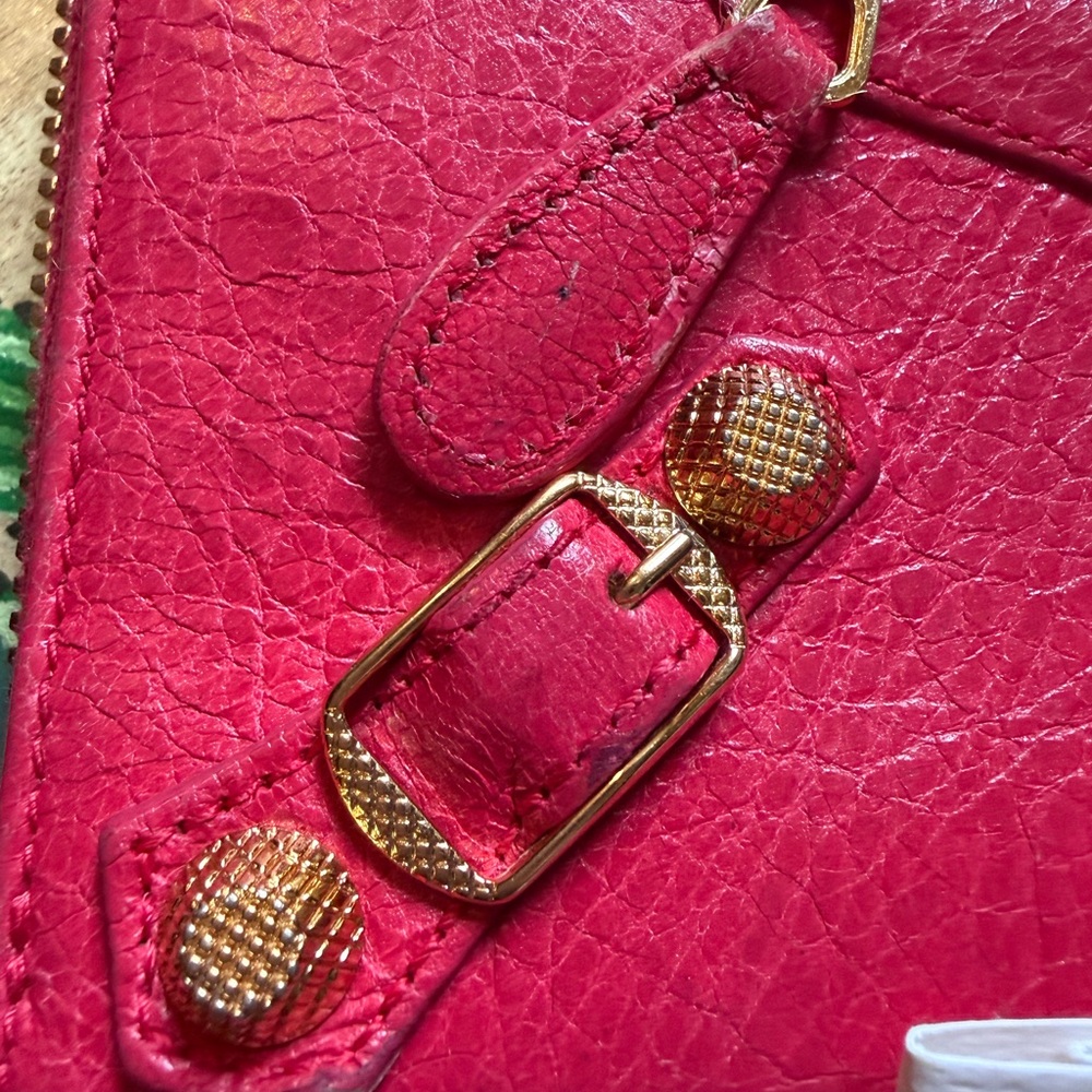Balenciaga le City Long Leather Wallet Absolutely Gorgeous 🩷❤️🩷 - Picture 4 of 17